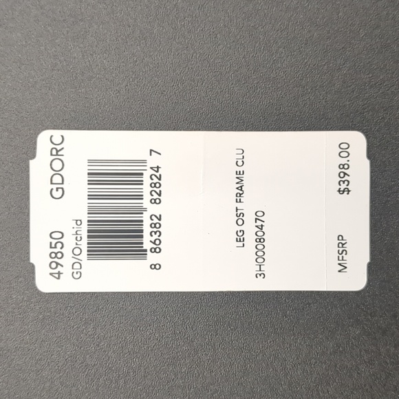 Lavender Coach clutch - Picture 10 of 10